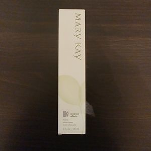 Mary Kay Botanicals Freshen